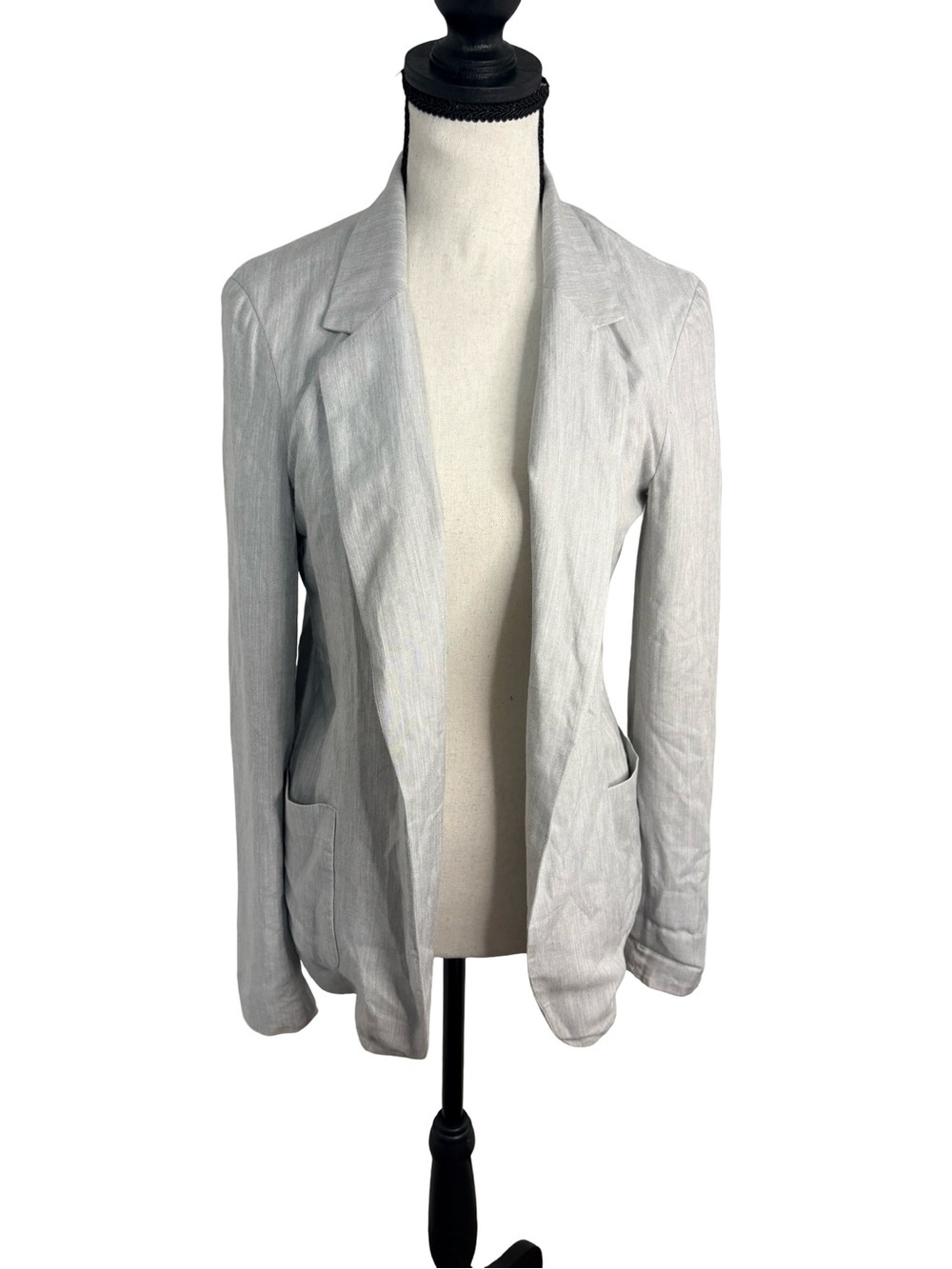 Talula Aritzia Kent Blazer Light Grey Open Front Jacket Size 2